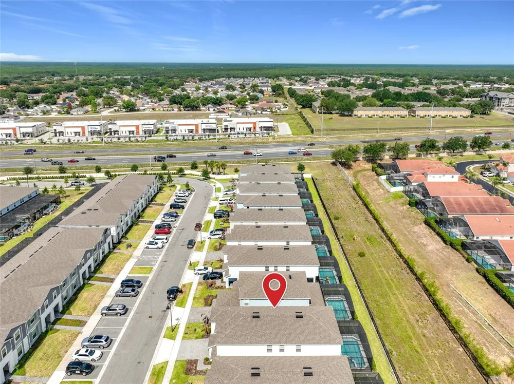 4033 LANA AVENUE Davenport, FL 33897