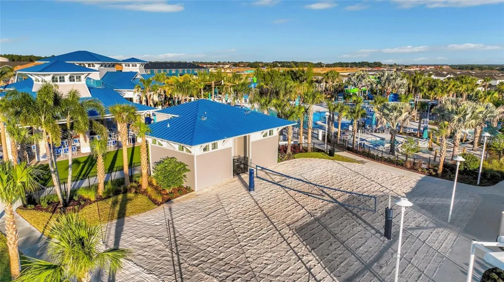 4033 LANA AVENUE Davenport, FL 33897