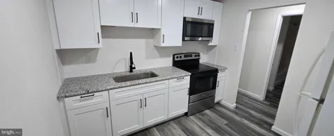300 W FRACK STREET #1A