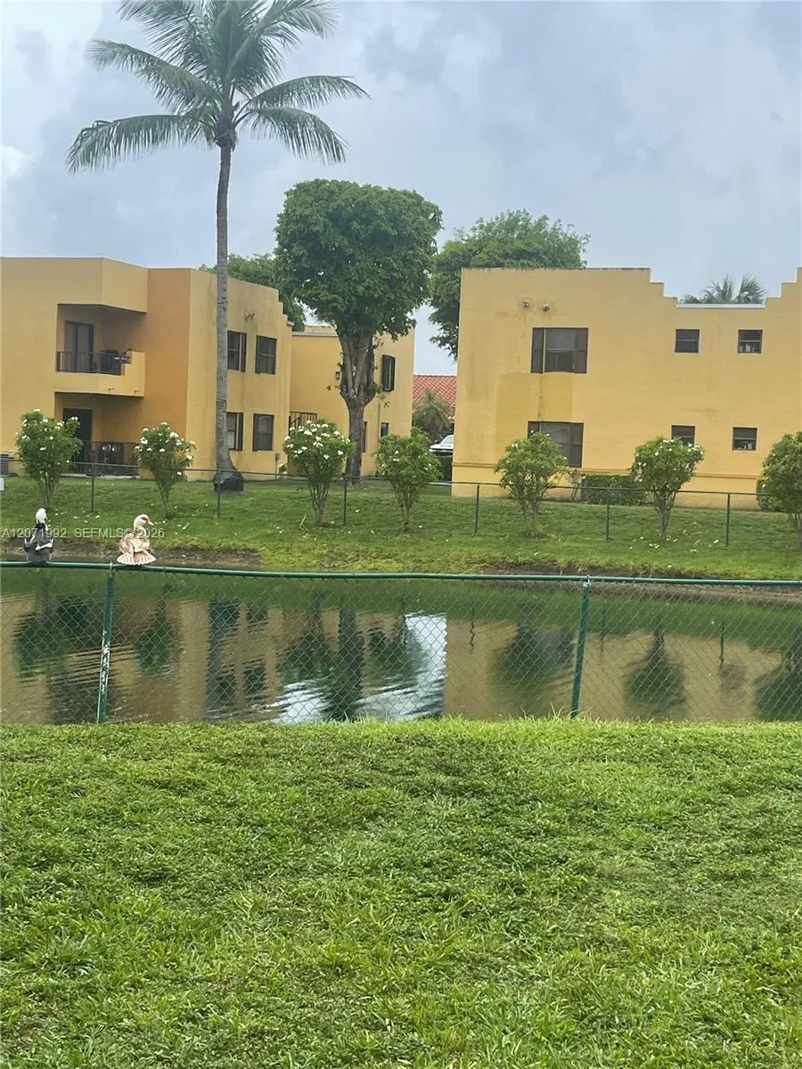 636 NW 114th Ave #102 Sweetwater, FL 33172