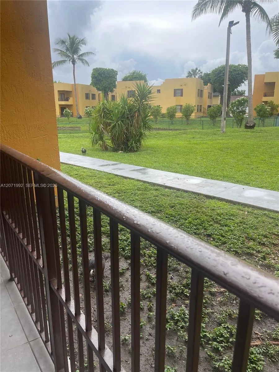 636 NW 114th Ave #102 Sweetwater, FL 33172
