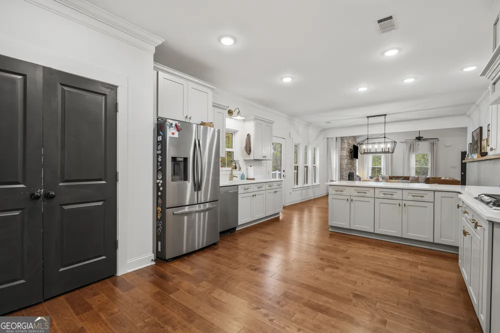 314 Davis Lake RD Pine Mountain, GA 31822