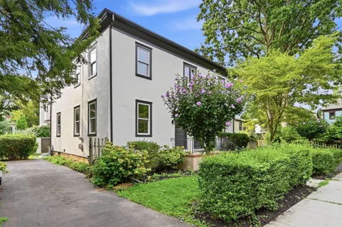 3 WILLOW STREET