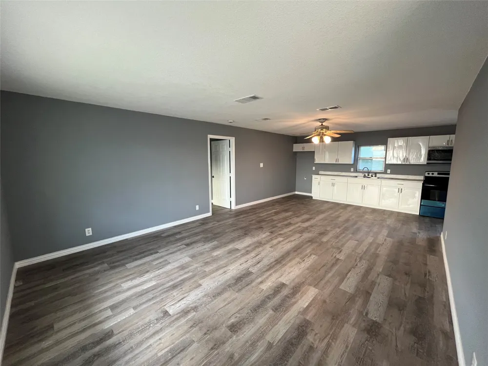 122 S 10th Street Sanger, TX 76266