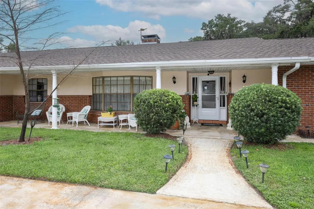 5520 ROCKWOOD AVENUE Orlando, FL 32839