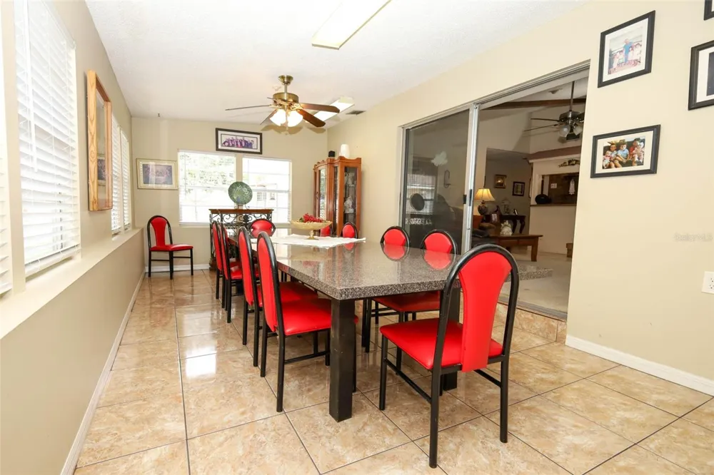 5520 ROCKWOOD AVENUE Orlando, FL 32839