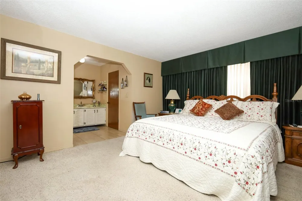 5520 ROCKWOOD AVENUE Orlando, FL 32839