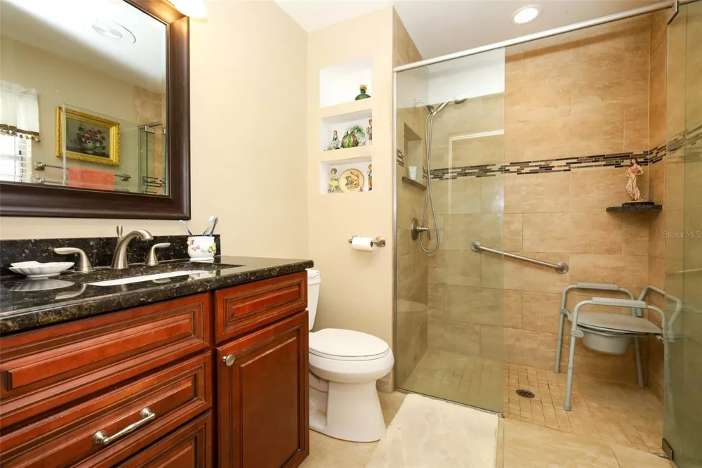 5520 ROCKWOOD AVENUE Orlando, FL 32839