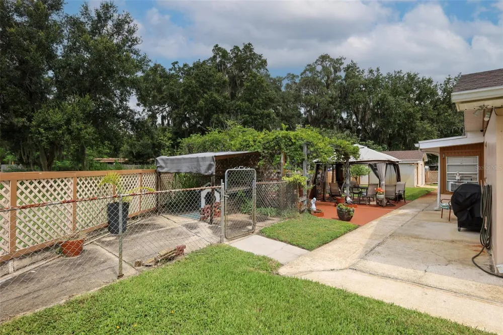 5520 ROCKWOOD AVENUE Orlando, FL 32839