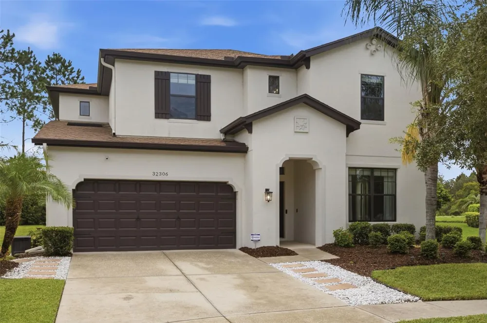 32306 GARDEN ALCOVE LOOP Wesley Chapel, FL 33545