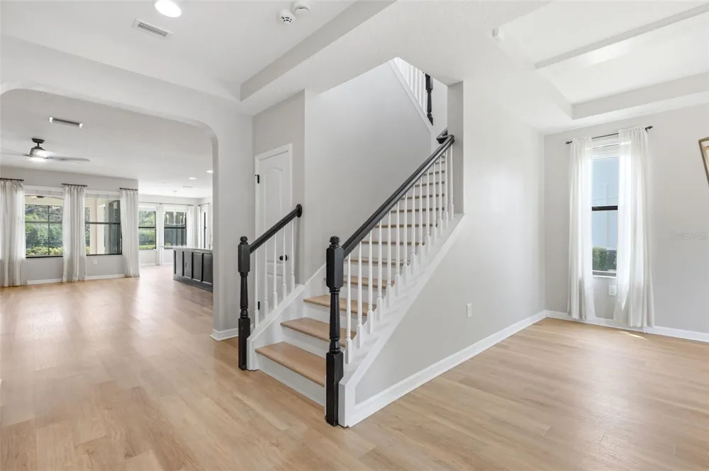 32306 GARDEN ALCOVE LOOP Wesley Chapel, FL 33545