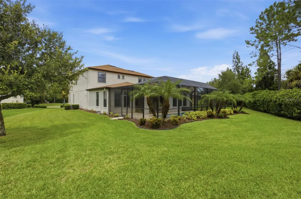32306 GARDEN ALCOVE LOOP Wesley Chapel, FL 33545