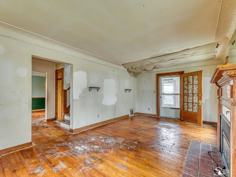444 Borgess Avenue Monroe City, MI 48162