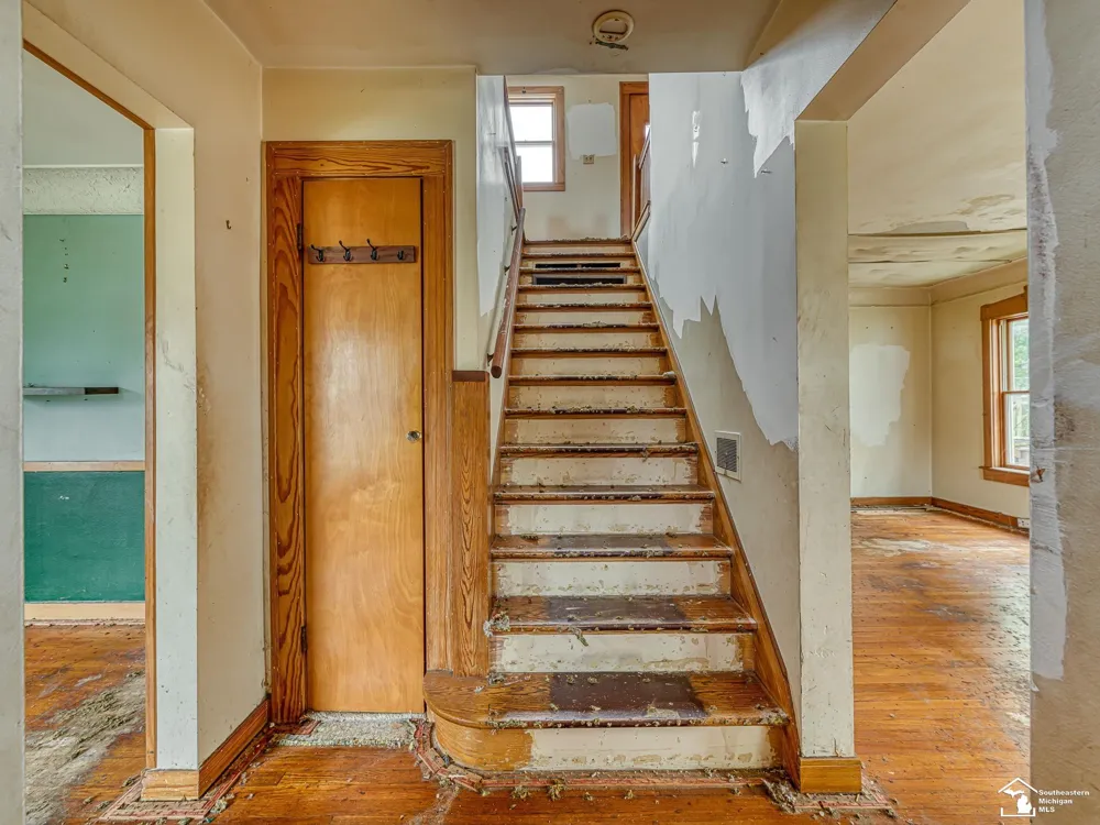 444 Borgess Avenue Monroe City, MI 48162