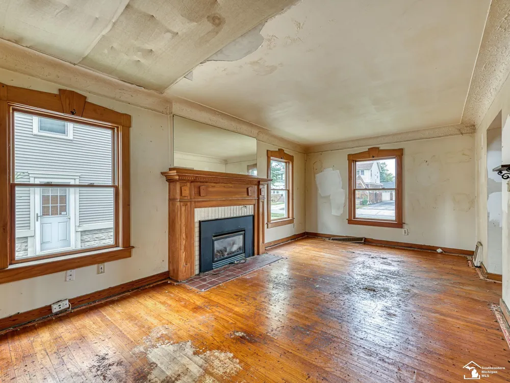 444 Borgess Avenue Monroe City, MI 48162