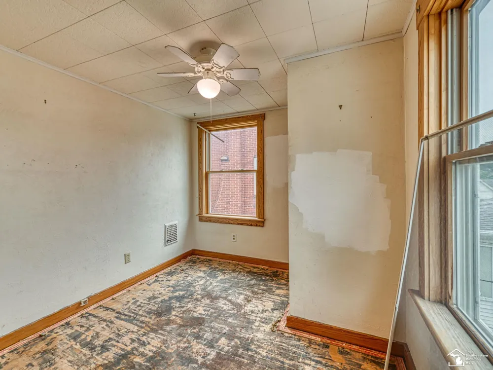 444 Borgess Avenue Monroe City, MI 48162