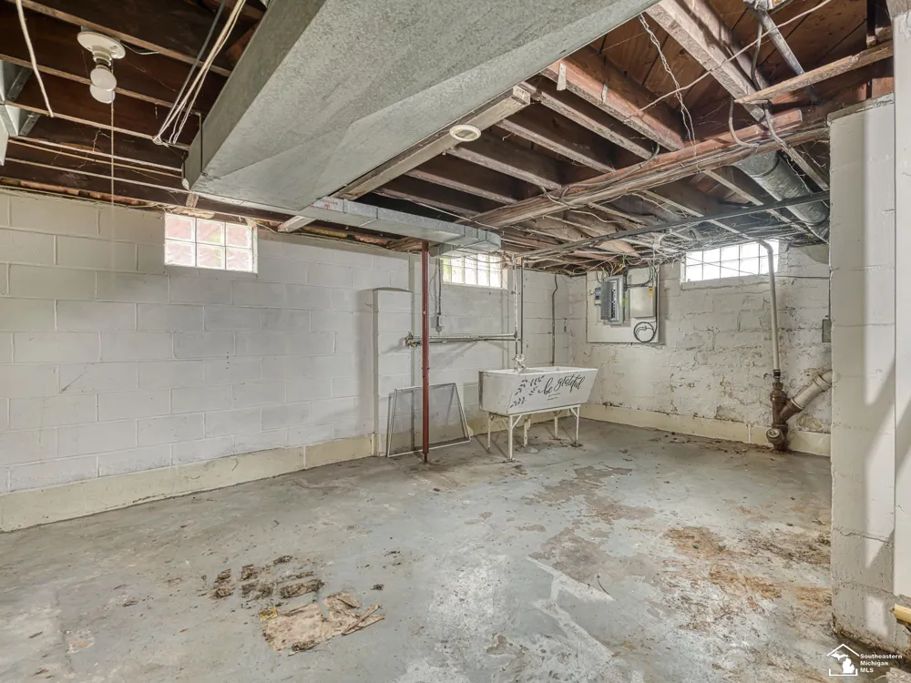 444 Borgess Avenue Monroe City, MI 48162