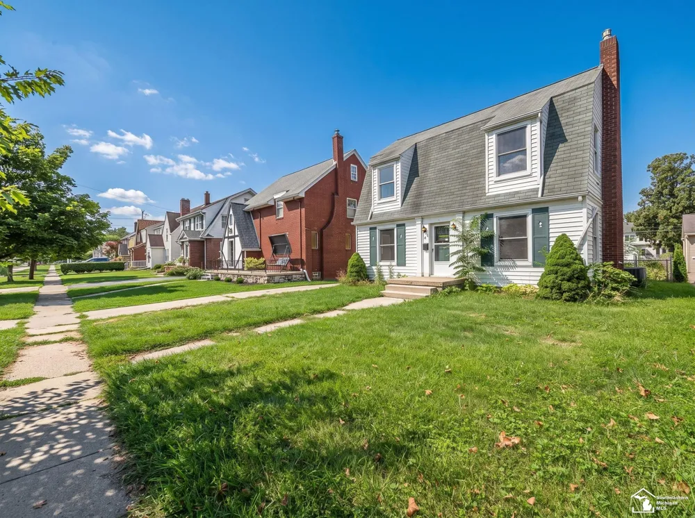 444 Borgess Avenue Monroe City, MI 48162