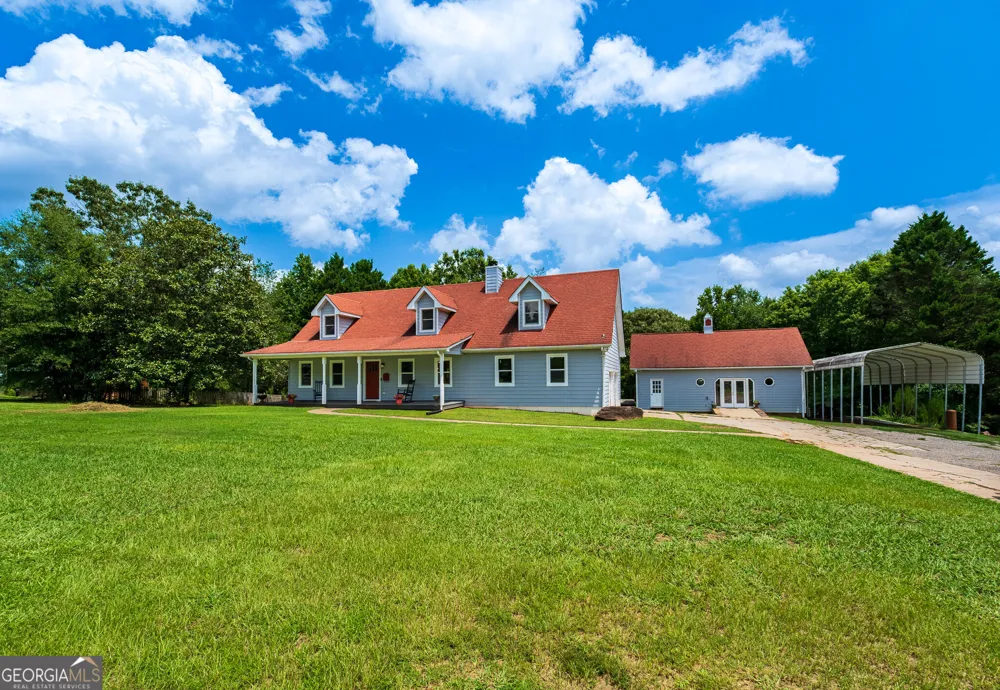 506 Bill Watkins RD Hoschton, GA 30548