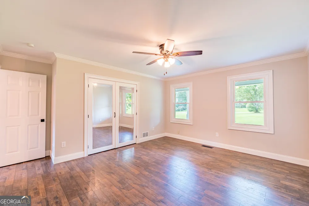 506 Bill Watkins RD Hoschton, GA 30548