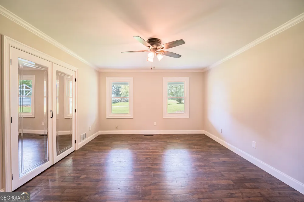 506 Bill Watkins RD Hoschton, GA 30548