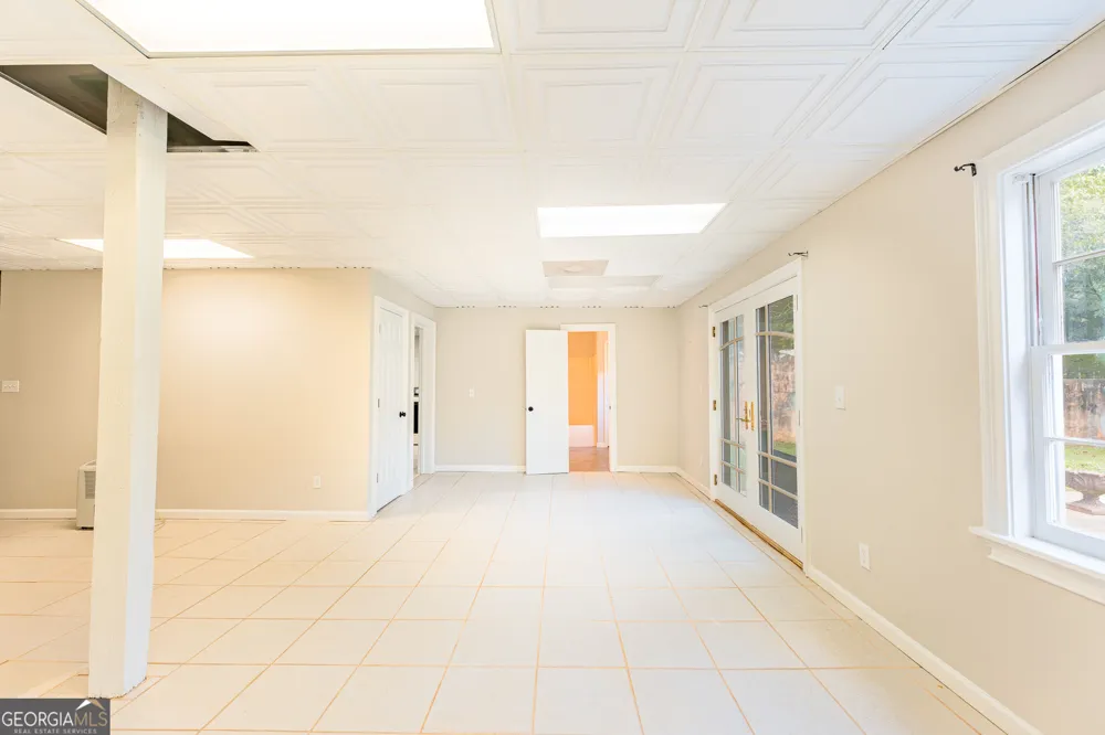 506 Bill Watkins RD Hoschton, GA 30548