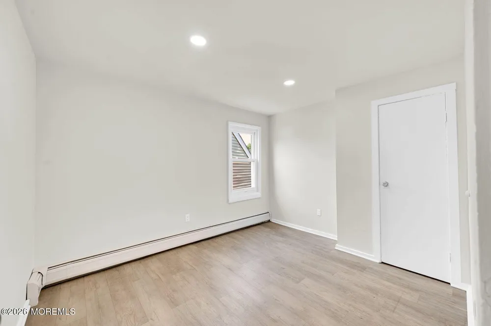 37 Circuit Street Keansburg, NJ 07734