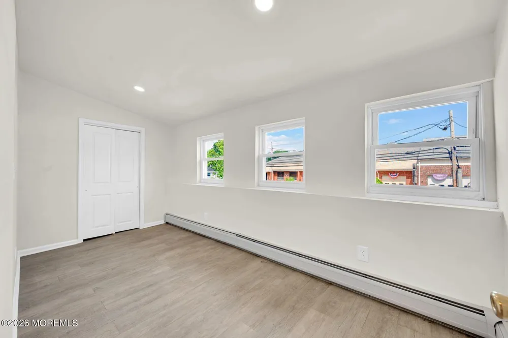 37 Circuit Street Keansburg, NJ 07734