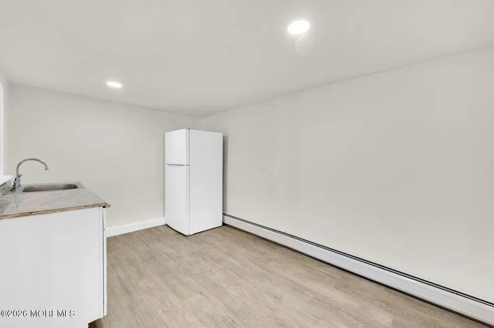 37 Circuit Street Keansburg, NJ 07734