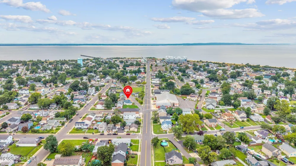 37 Circuit Street Keansburg, NJ 07734