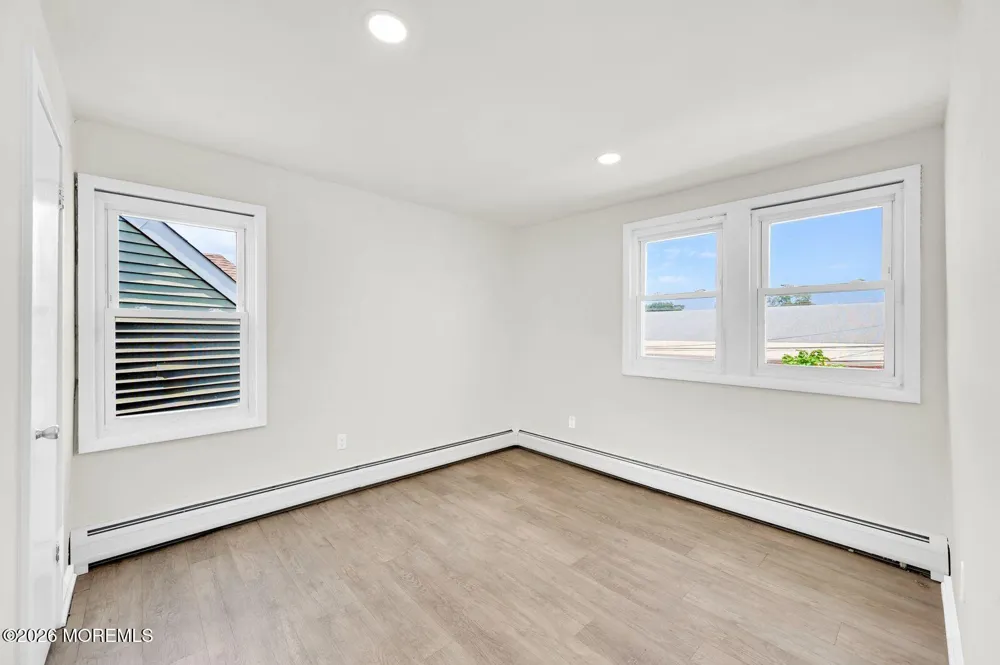 37 Circuit Street Keansburg, NJ 07734