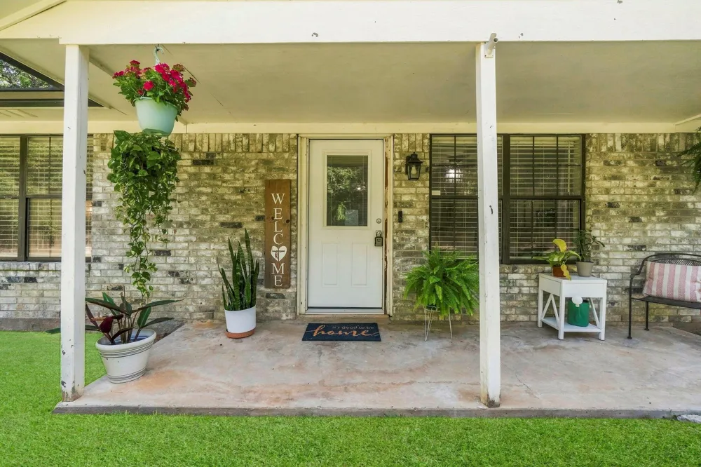 215 Lazy Oak Drive Livingston, TX 77351