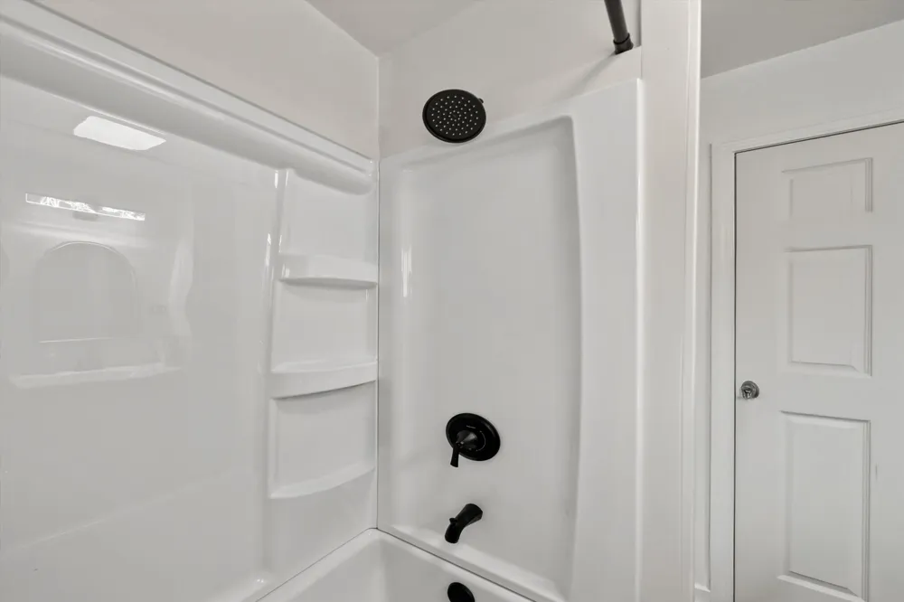 29941 Leona Court Garden City, MI 48135