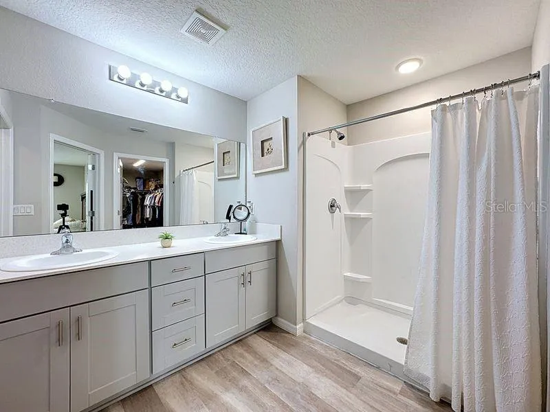 13005 UPWARD PLACE Riverview, FL 33579