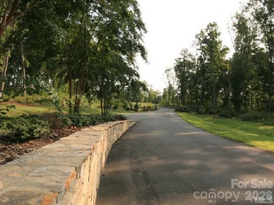 5210 Osprey Drive Mebane, NC 27302
