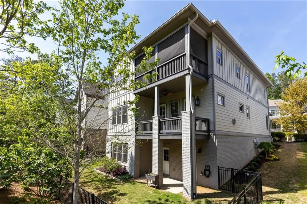 35 McEvoy Lane Decatur, GA 30030