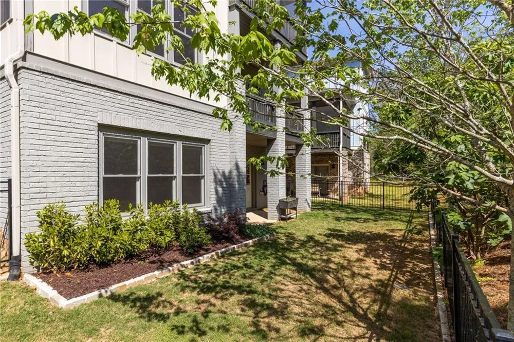 35 McEvoy Lane Decatur, GA 30030