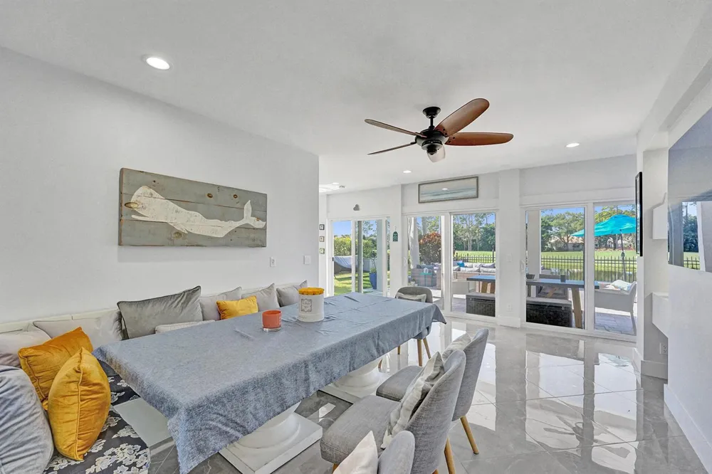 21 Marlwood Lane Palm Beach Gardens, FL 33418
