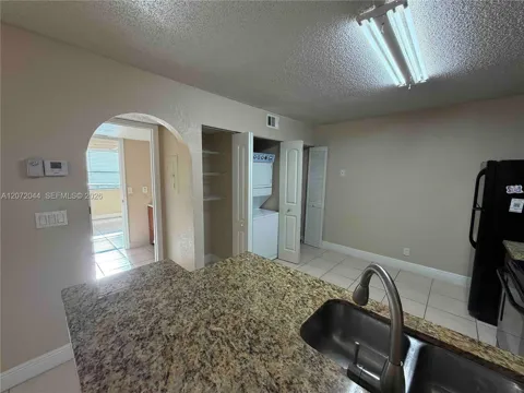 5701 Riverside Dr #204B6