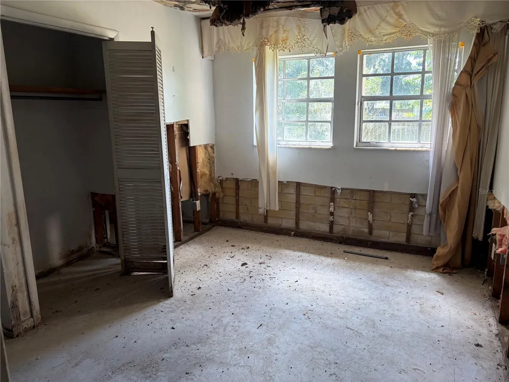2100 NW 21ST STREET ocala, FL 34475