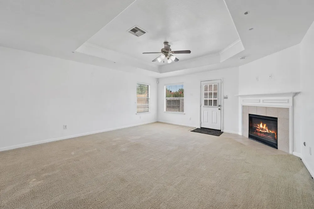 4614 Pin Oak Kingwood, TX 77345