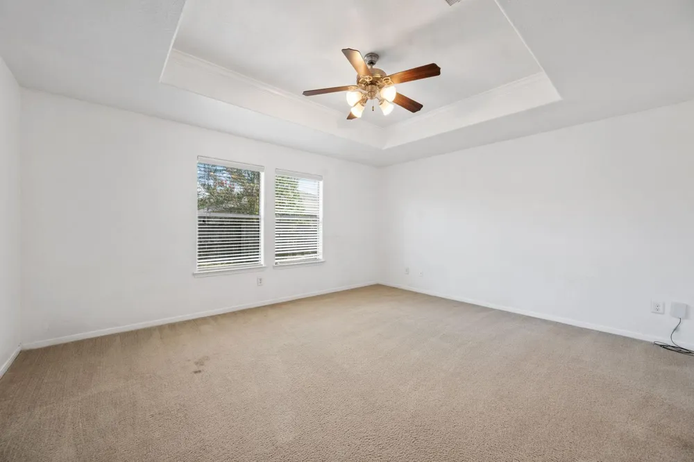 4614 Pin Oak Kingwood, TX 77345