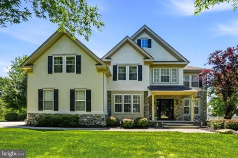 18 SHAMROCK ROAD
