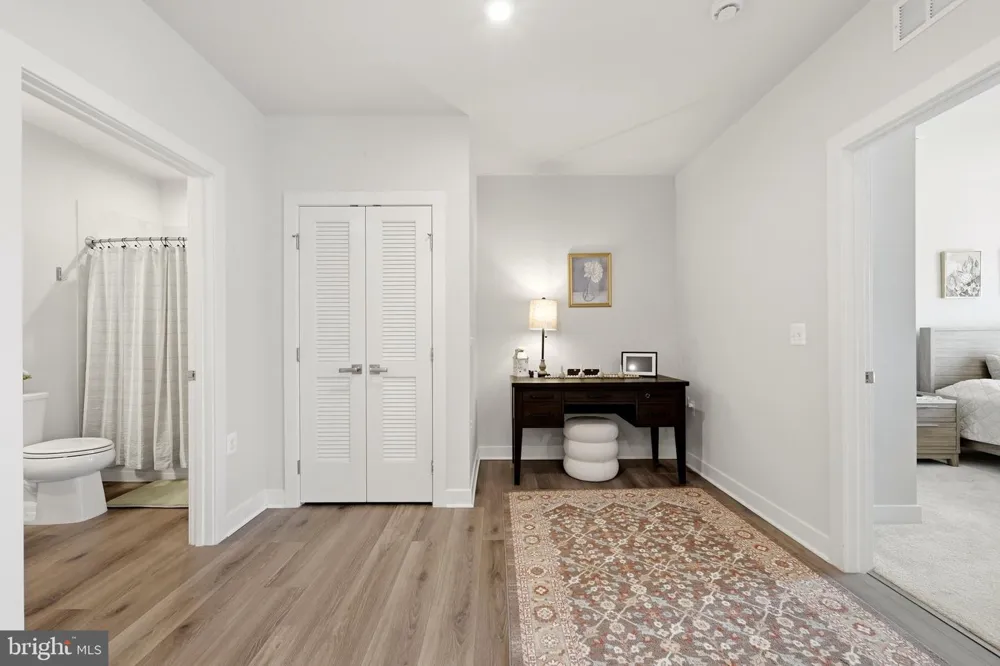 151 MCCORMICK #203 Winchester, VA 22602