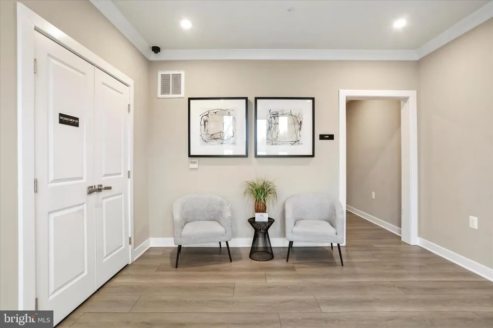 151 MCCORMICK #203 Winchester, VA 22602