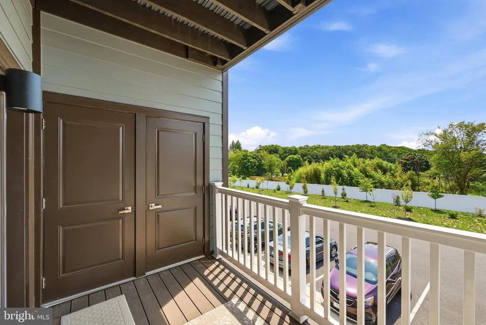 151 MCCORMICK #203 Winchester, VA 22602