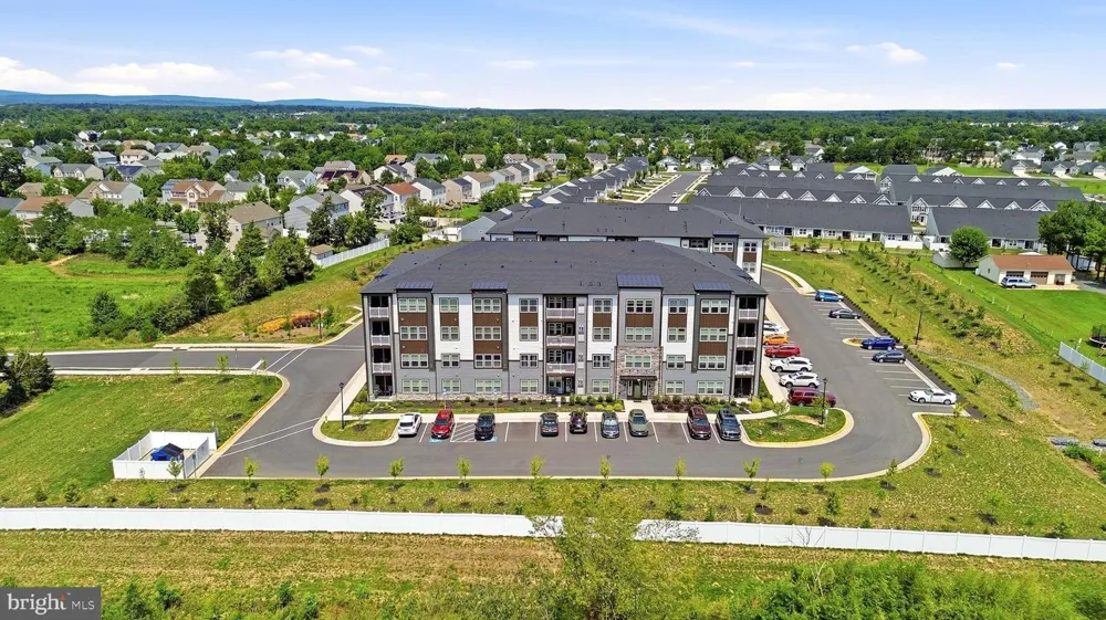 151 MCCORMICK #203 Winchester, VA 22602