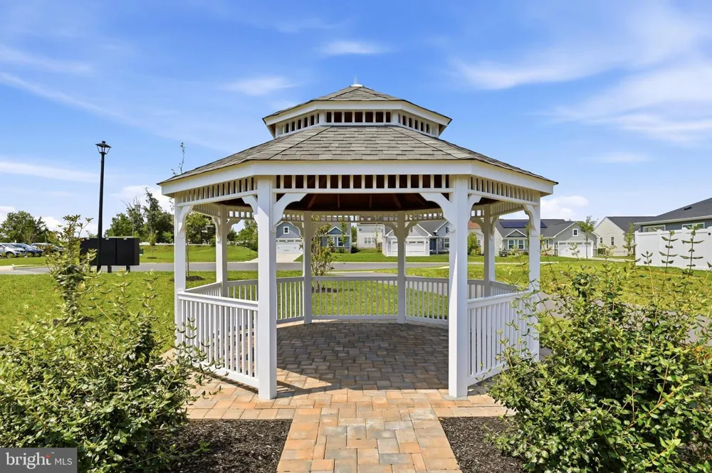 151 MCCORMICK #203 Winchester, VA 22602