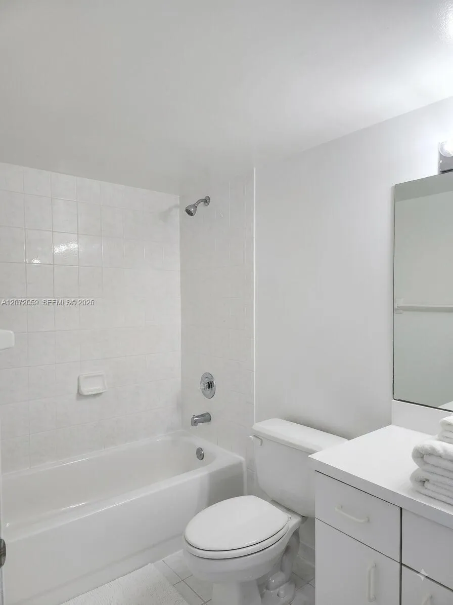 1688 West Ave #506 Miami Beach, FL 33139