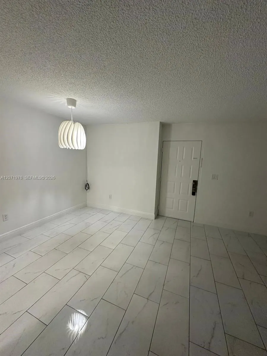 7401 SW 152nd Ave #208-1 Miami, FL 33193